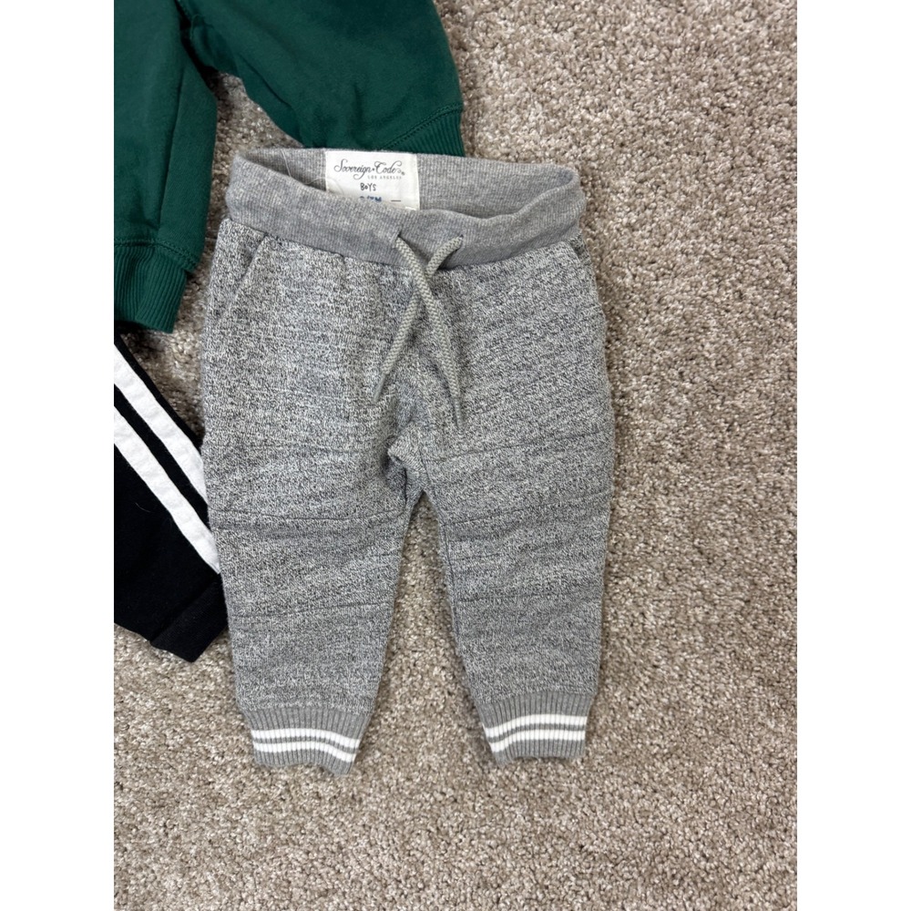 0-3 Month Lot of 4 pants - Picture 9 of 9